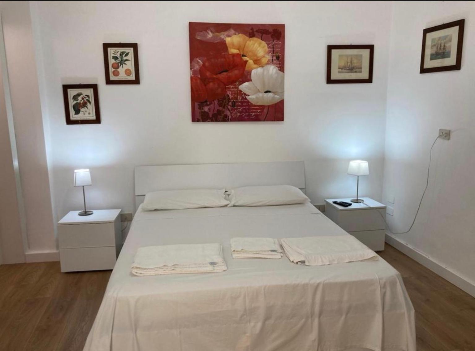 La Terrazza Apartment Marsala Bagian luar foto