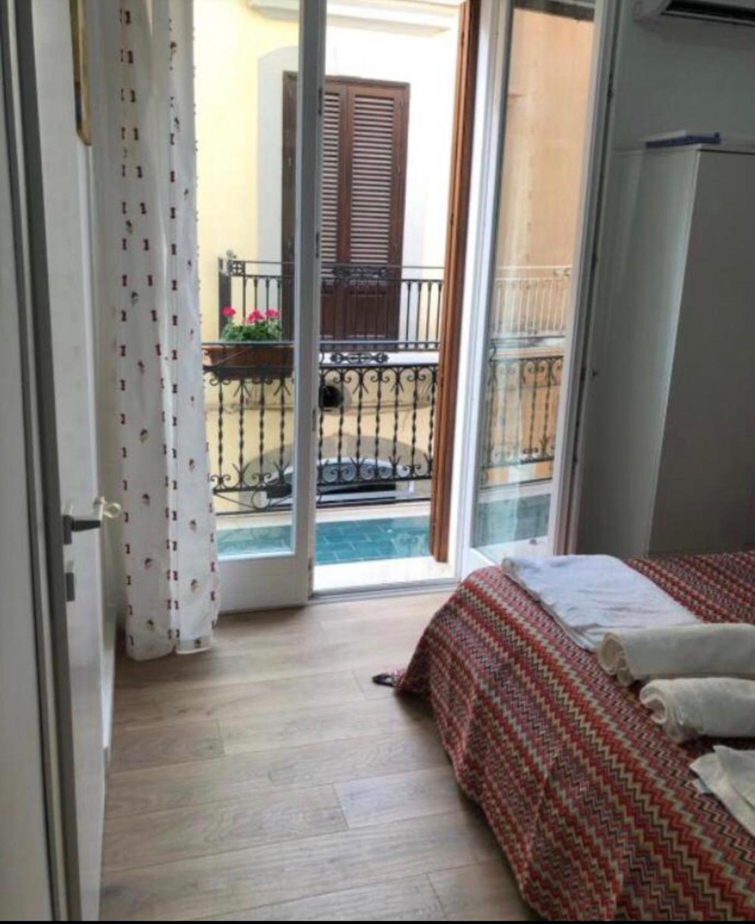 La Terrazza Apartment Marsala Bagian luar foto